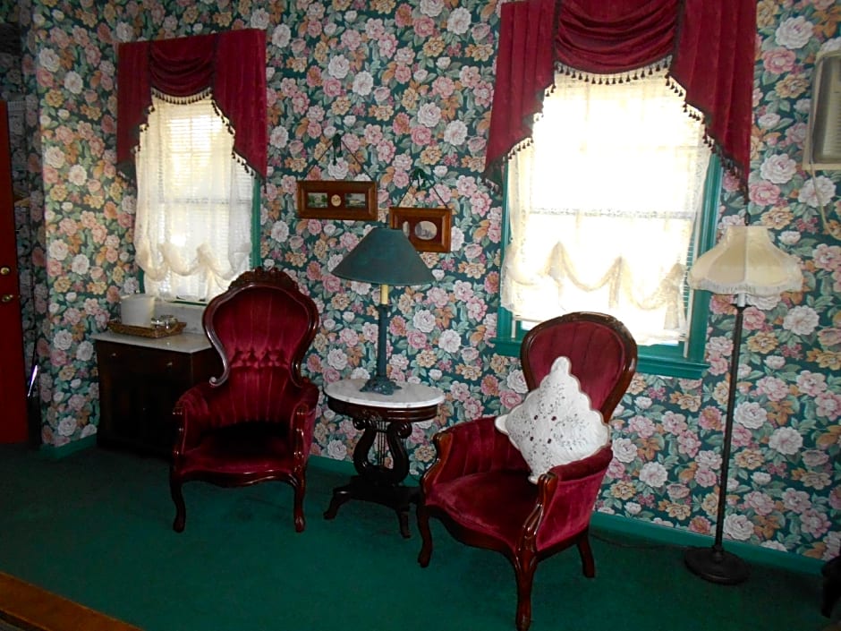 West Ridge Bed and Breakfast, LLC