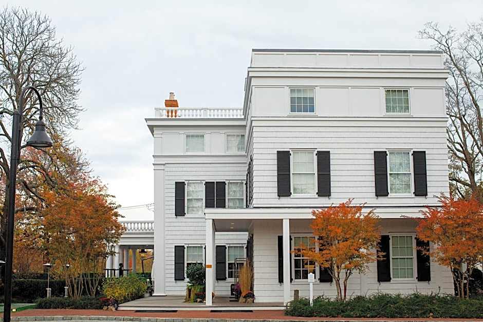 Topping Rose House