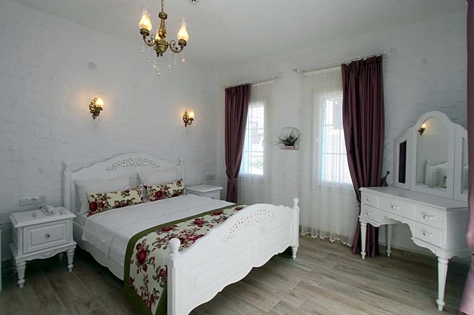 Alya Mou Butik Hotel