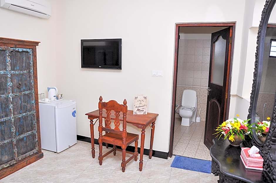 Forodhani Park Hotel