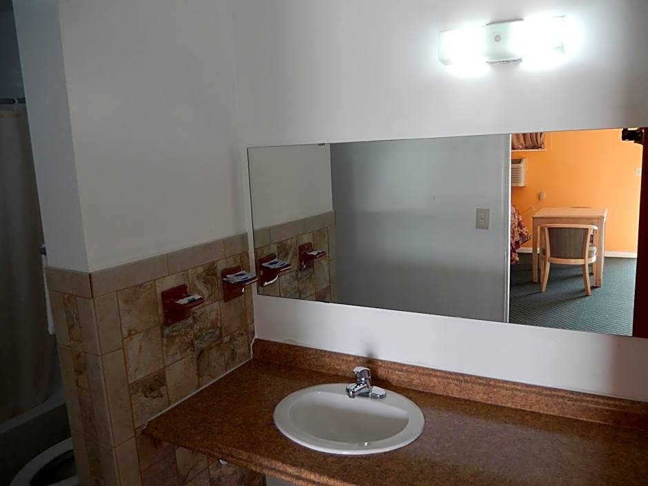 Townsman Motel