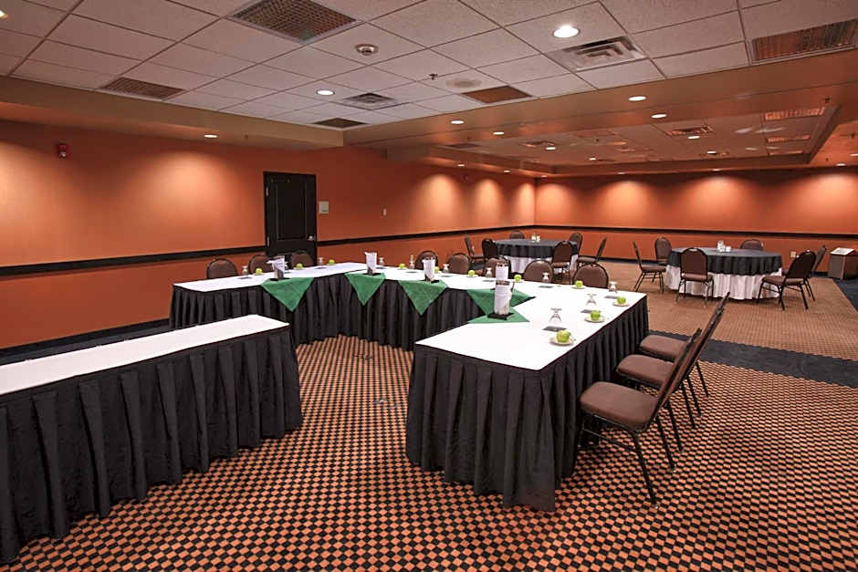 Holiday Inn St. Paul Northeast - Lake Elmo By IHG