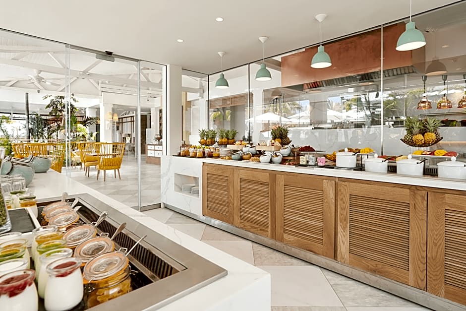 Paradise Cove Boutique Hotel