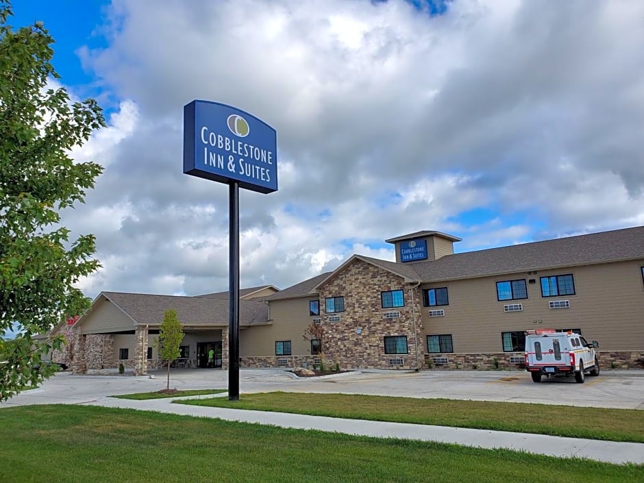 Cobblestone Inn & Suites - Boone