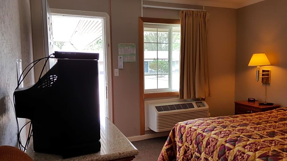 Pacific Motel