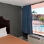 Express Inn & Suites - 5 Miles from St Petersburg Clearwater Airport