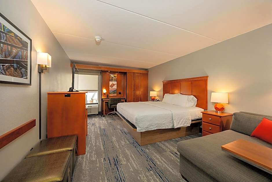 Hampton Inn Wheeling