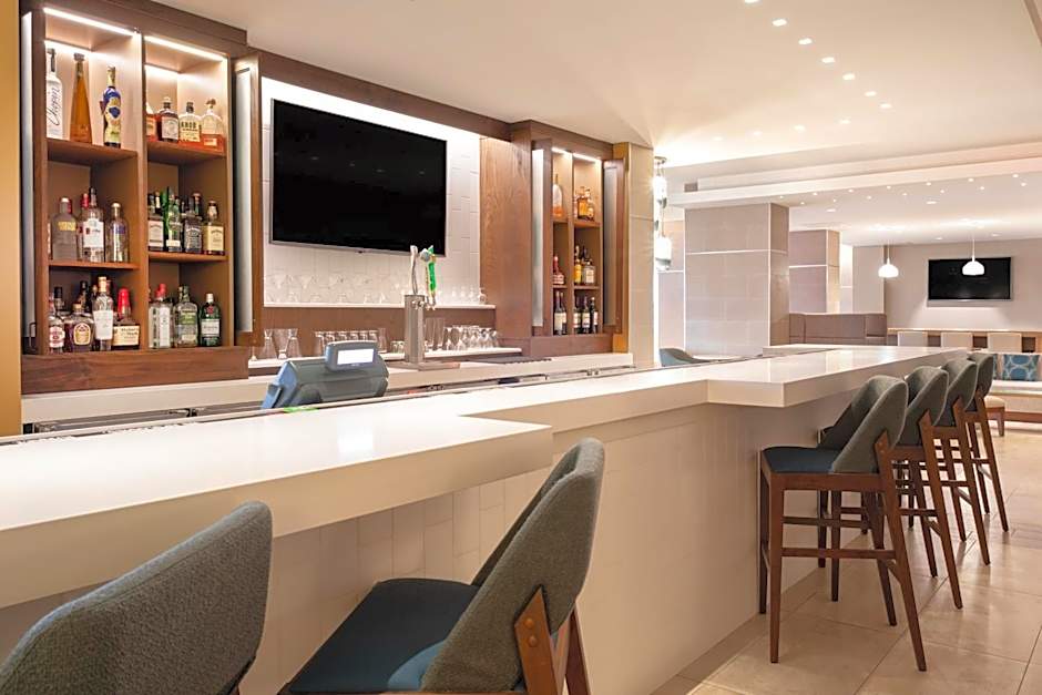 Holiday Inn Los Angeles - LAX Airport By IHG