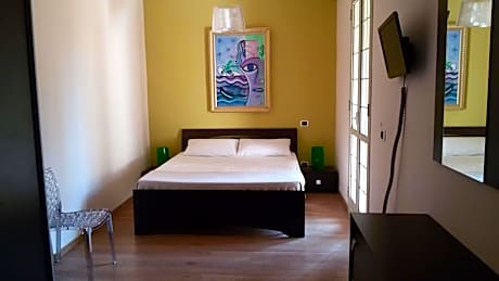 Triple Room with Private Bathroom
