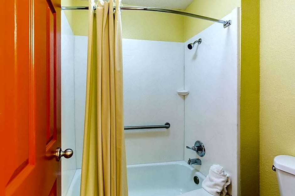 Rodeway Inn - Galveston