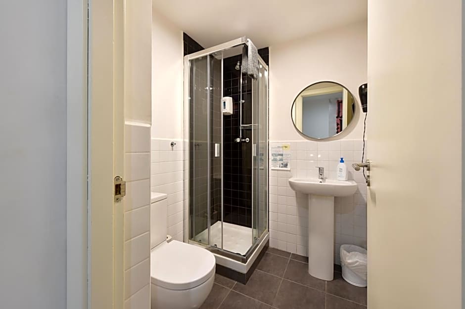 Free Hostels Barcelona