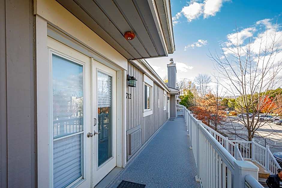 The Alpine - Central Collingwood Condo