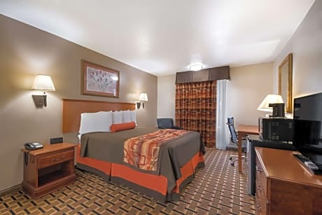 1 Queen Bed, Mobility Accessible Room, Non-Smoking