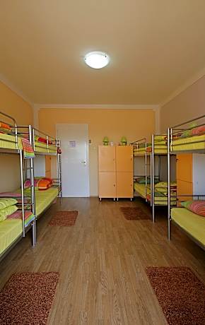 Single Bed in 10-Bed Dormitory Room