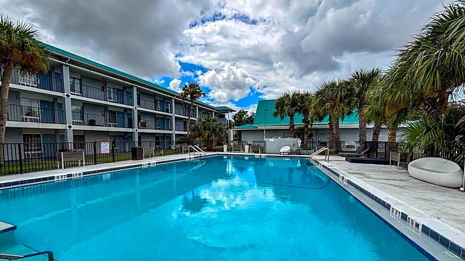 Motel 6 Altamonte Springs, FL