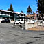 Bluelake Inn @ Heavenly Village