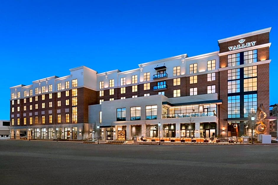 Valley Hotel Homewood Birmingham - Curio Collection By Hilton