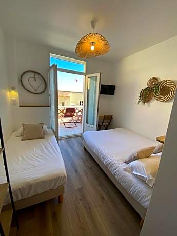 Triple Room with Terrace