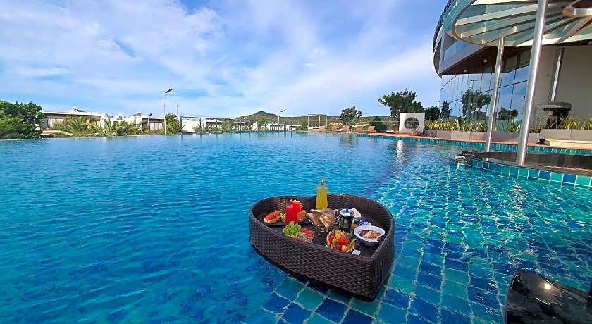 Wyndham Grand KN Paradise Cam Ranh