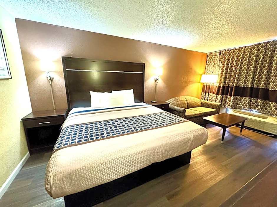Americas Best Value Inn Tulsa at I-44