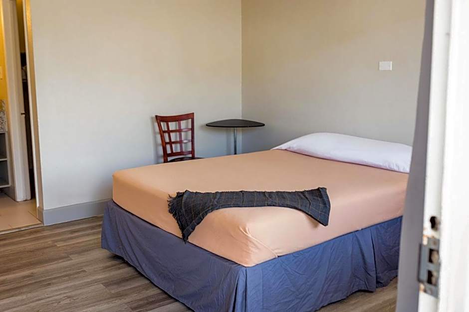 Harmony Inn and Suites