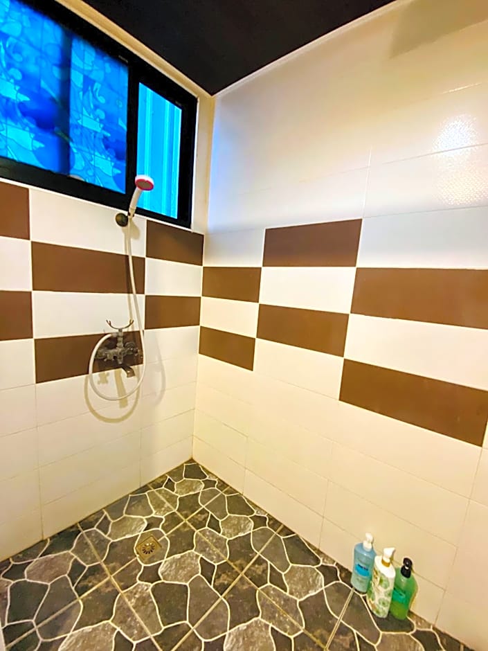 綠島寧靜海潛水-城堡館 Twinkleocean diving hostel