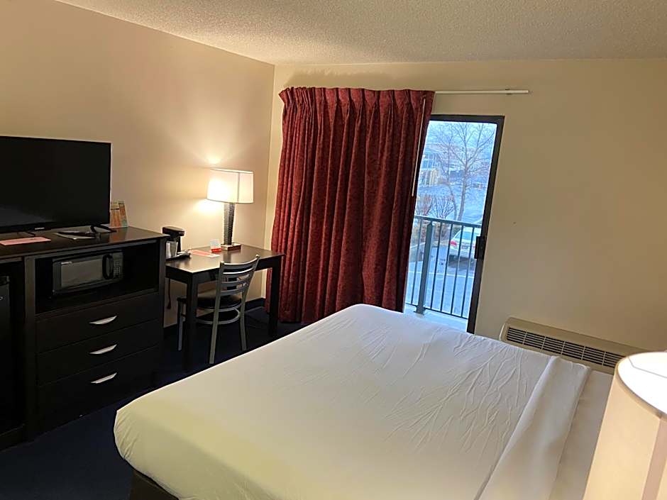 Econo Lodge Inn & Suites Rehoboth Beach