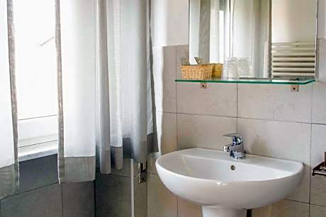 Triple Room with Terrace