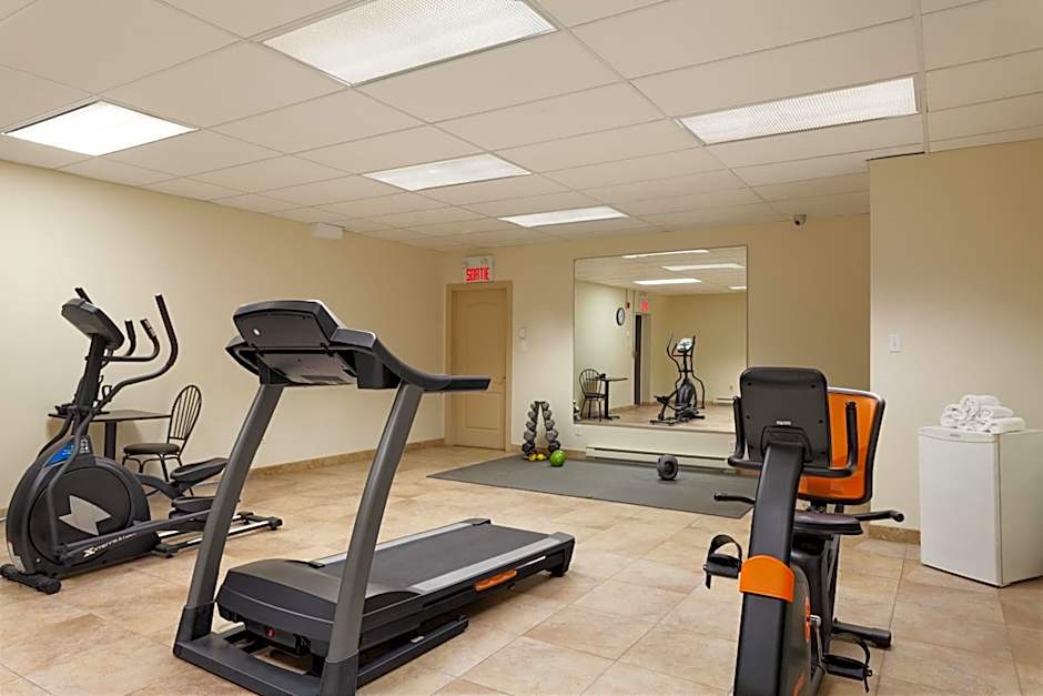 Days Inn by Wyndham Montreal East