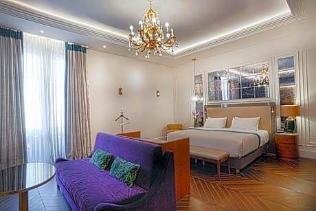 1 Bedroom Executive Suite, 1 King bed, Sveta Nedelya View