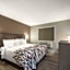 Red Roof Inn & Suites Vineland - Buena