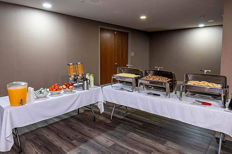 Radisson Hotel Edmonton Airport