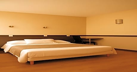 Double Room - Disability Access