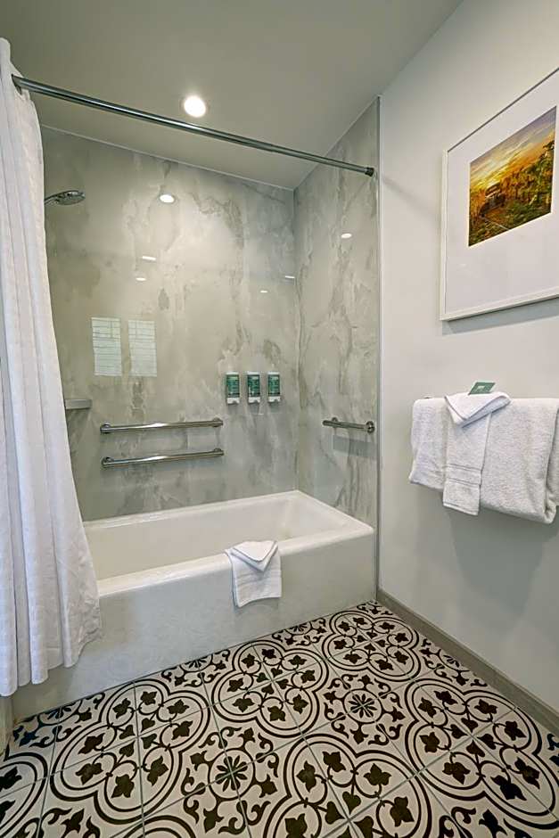 Sonoma Valley Inn, Tapestry Collection by Hilton