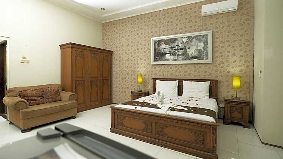 Aleyra Hotel and Villa Garut