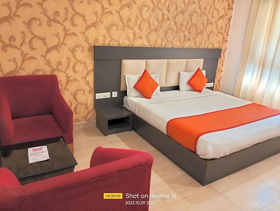 Ashoka Hotel By WB Inn