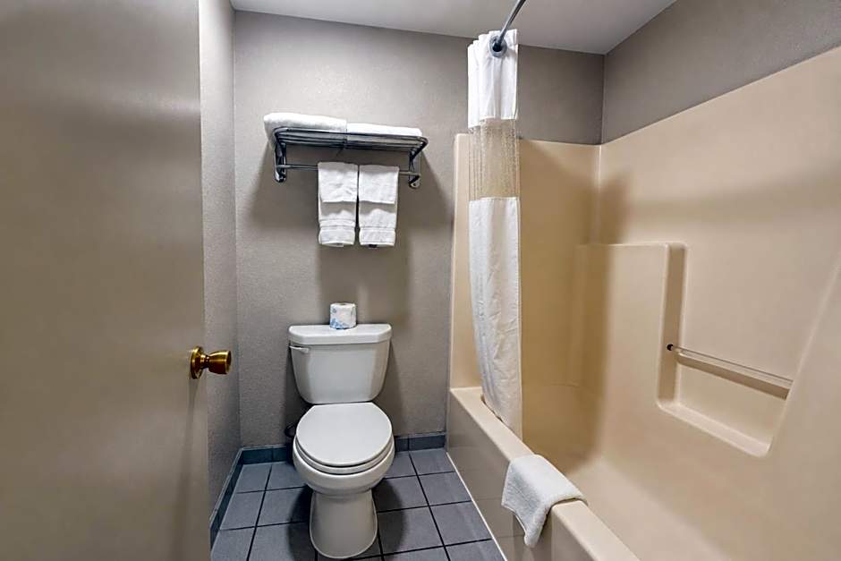 Express Inn New Albany I 22