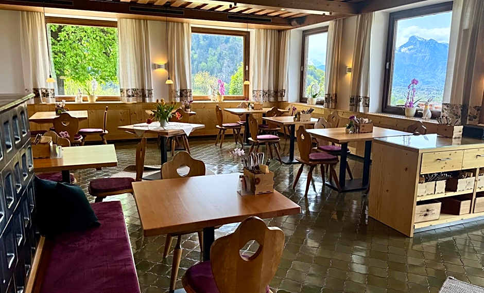 Hotel Schöne Aussicht