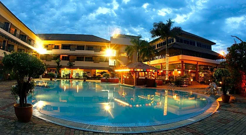 The Qamar Paka, Terengganu