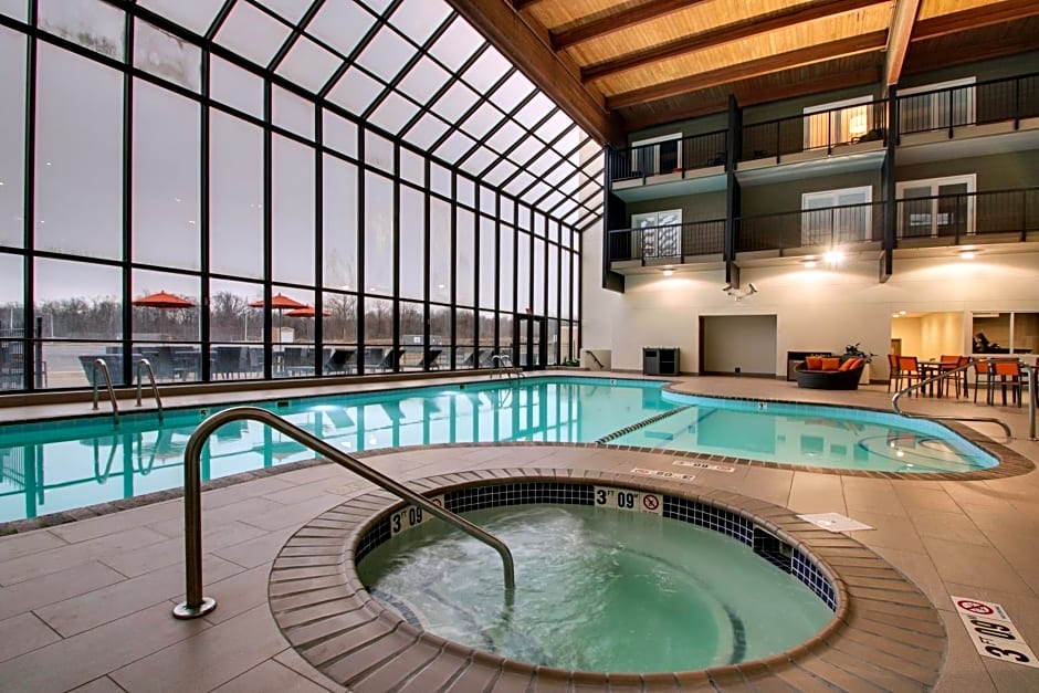 Doubletree By Hilton Mt. Vernon