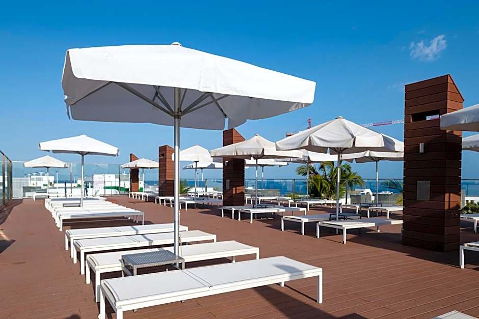 Plus Fariones Apartamentos