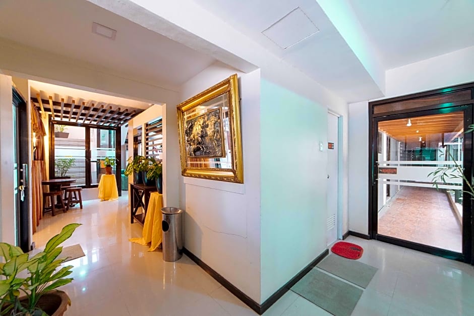 RedDoorz Plus @ Poblacion District Davao