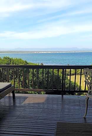 Deluxe Suite with Sea View