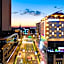 Golden Business Hotel