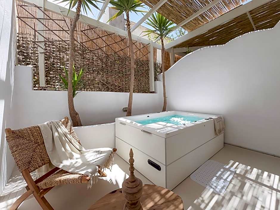 Utopia Hotel