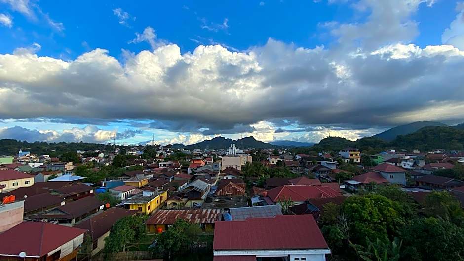 Toraja Lodge Guest House