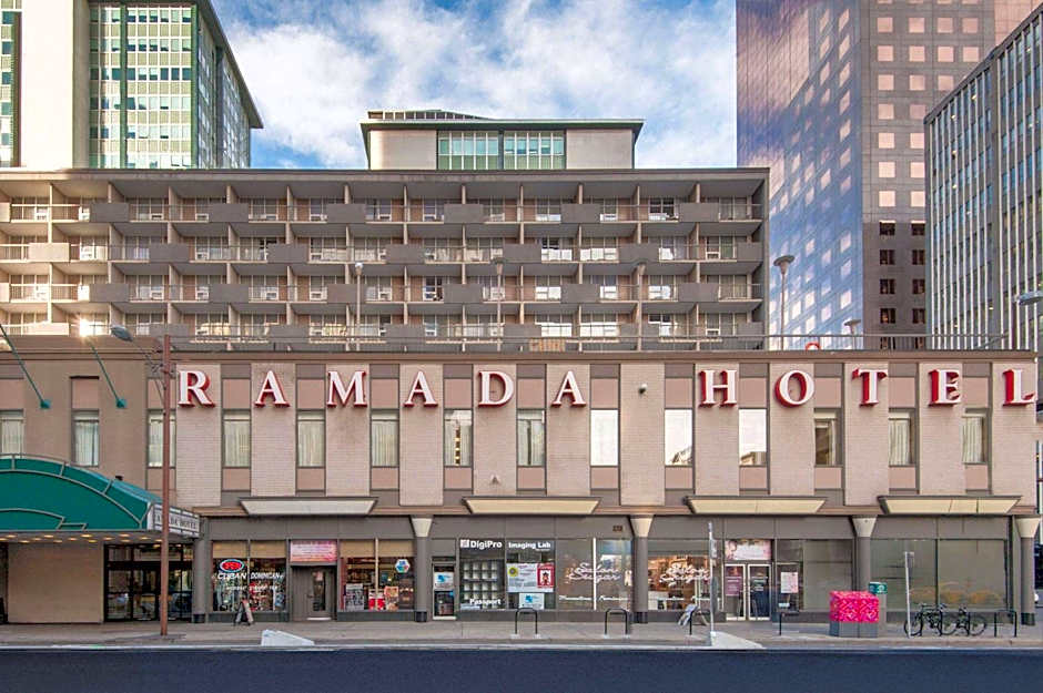 Ramada Plaza by Wyndham Calgary Downtown