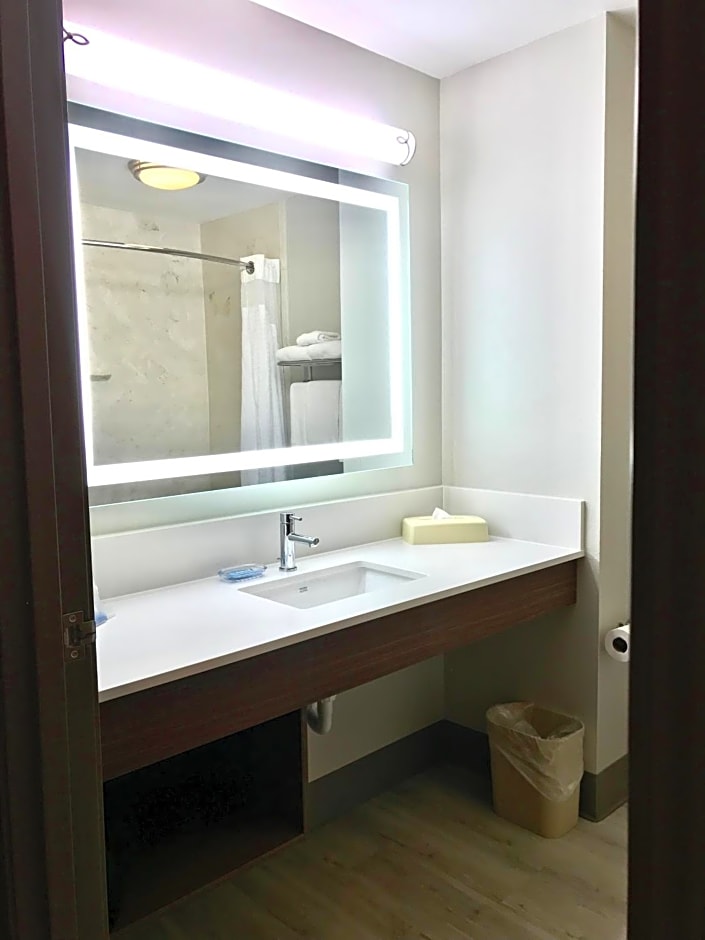 Holiday Inn Express Hotel & Suites Somerset Central By IHG
