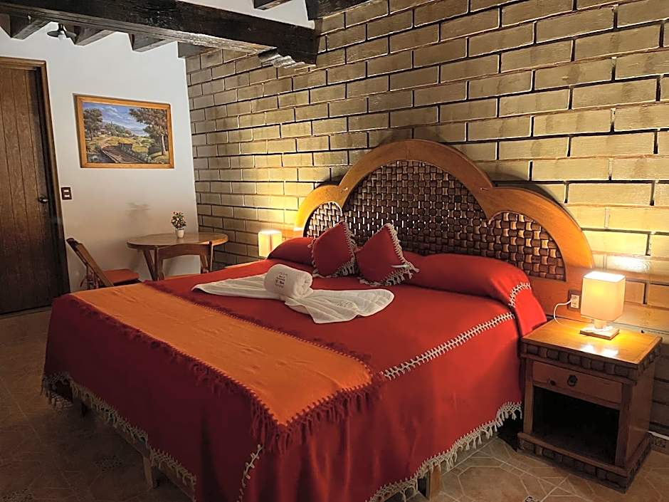 Hotel El Aguila, Villa del Carbón