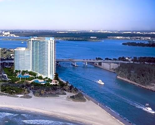 ONE Bal Harbour Resort and Spa